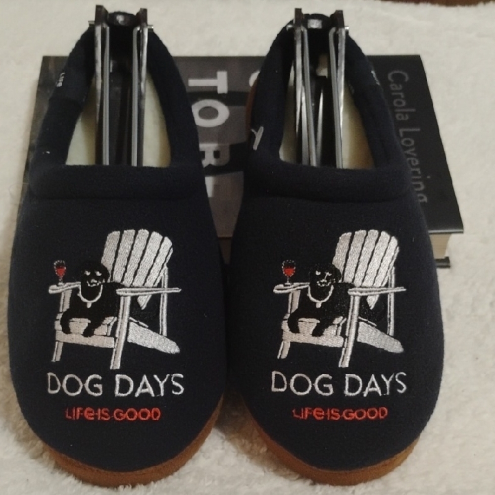 Life is Good Dog Days Slippers - Navy